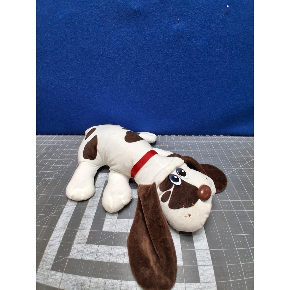 Basic Fun Pound Puppies Plush Dog White Brown Spotted Red Collar 2019